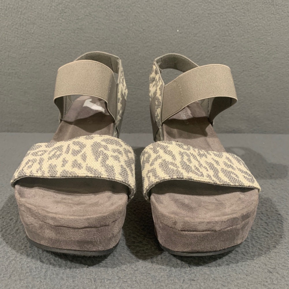 Pierre Dumas Platform Wedge Sandals Womens 8 Leopard Print Elastic Straps Taupe